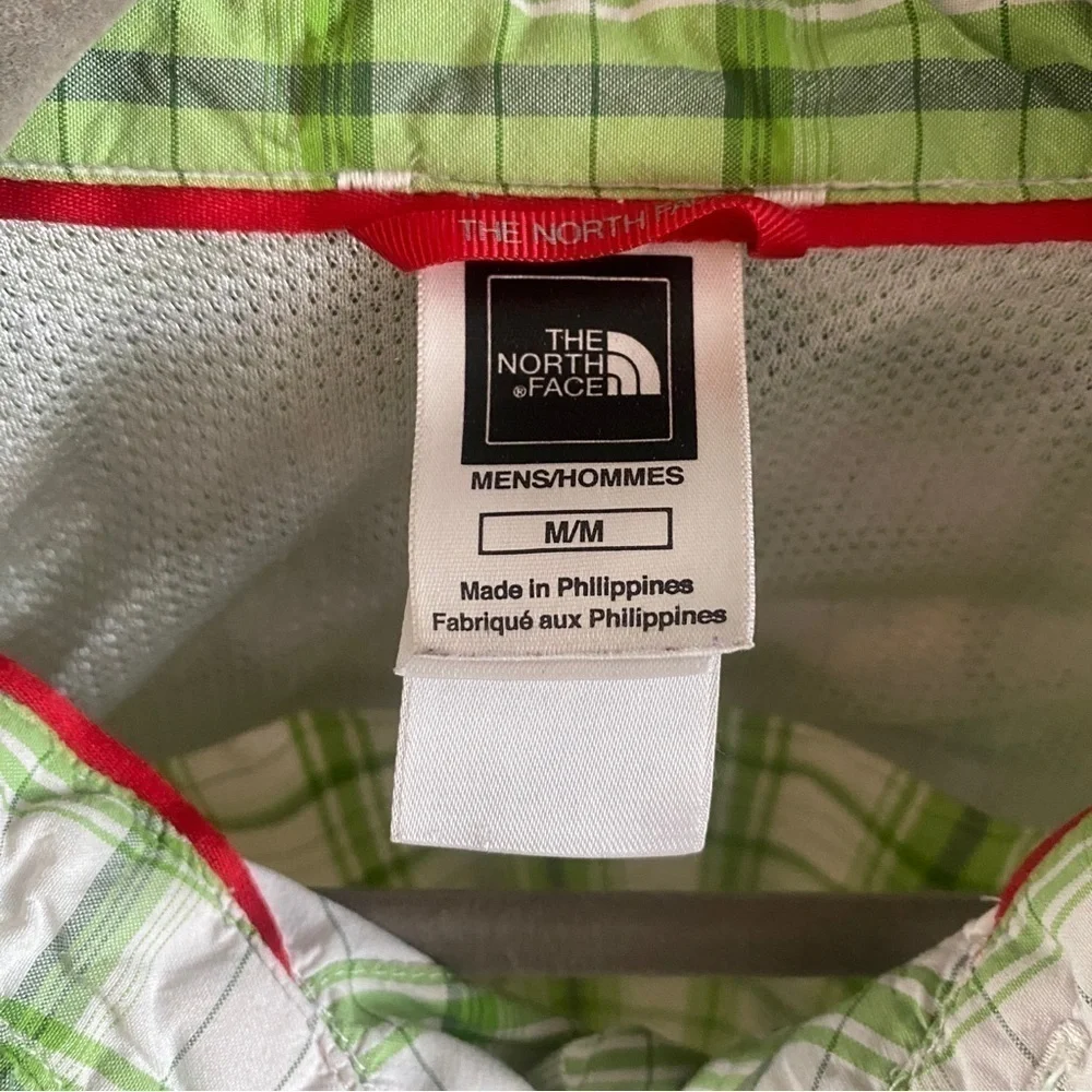 *2/$15* The North Face Men’s Button Down T-Shirt